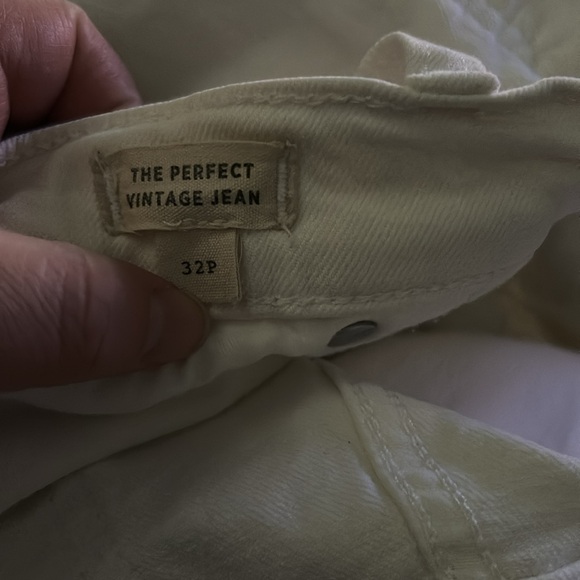 Madewell The Petite Perfect Vintage High Rise 90s Mom Jean in Tile White NE027 - Picture 6 of 6